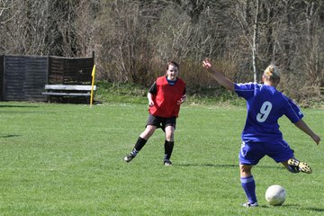 Bild 127 - Frauen am 10.4.11